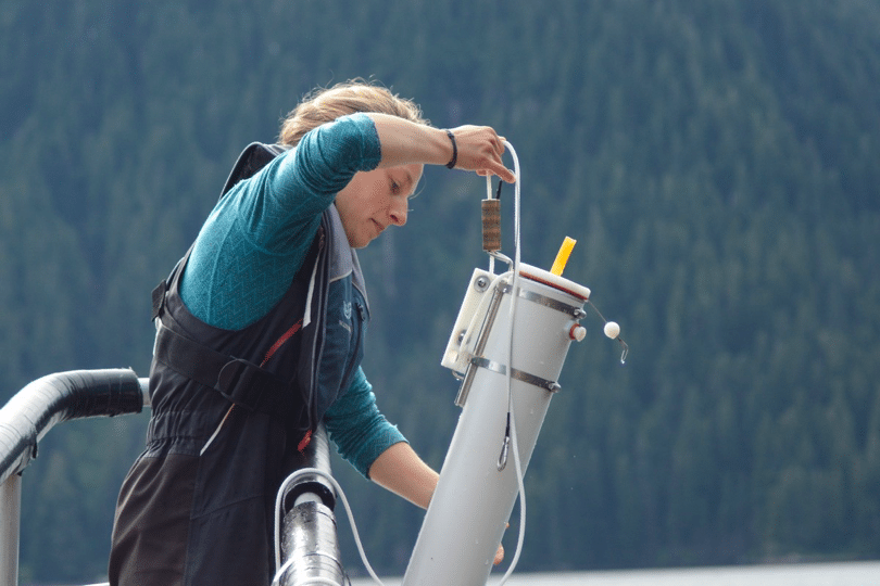 Collecting data in Alaska to understand the importance of whale poo in fertilising phytoplankton
